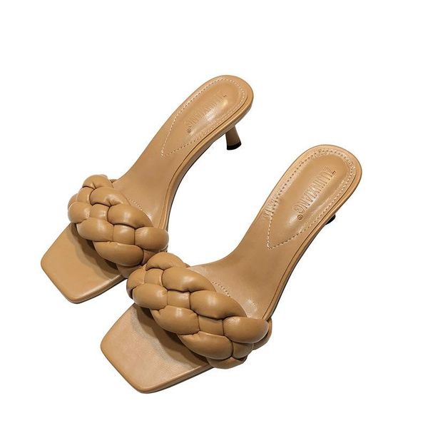 5.5cm sandals female 2021 summer new elegant small stiletto woven square head high-heel fairy wind sandals and slippers, Black
5.5cm sandals female 2021 summer new elegant small stiletto woven square head high-heel fairy wind sandals and slippers, Black
