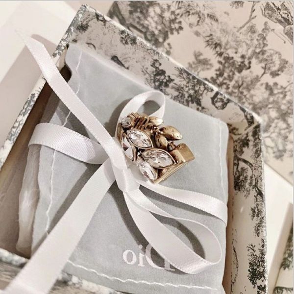 fashion rings d family / di old brass amond letter multi layer index finger middle versatile female, Silver
fashion rings d family / di old brass amond letter multi layer index finger middle versatile female, Silver