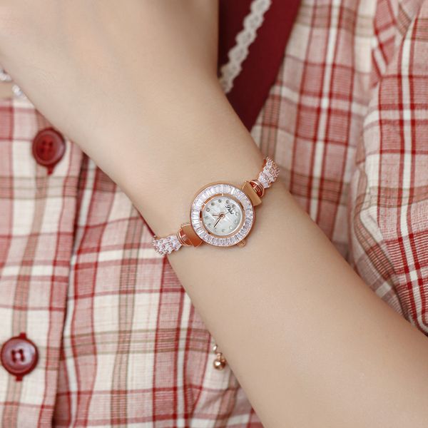 skhl space time corridor 2021 new exquisite watch small bracelet women's watch, Slivery;brown
skhl space time corridor 2021 new exquisite watch small bracelet women's watch, Slivery;brown