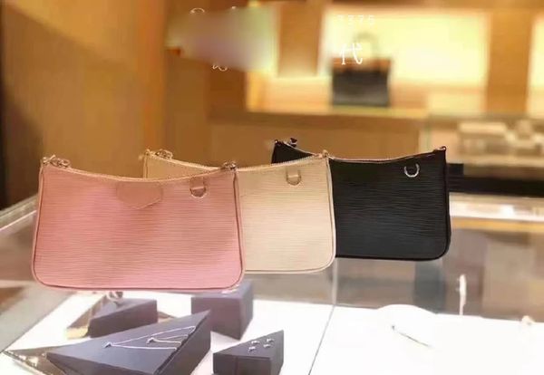 jewelry wallet classic purses letter flower wallets cosmetic handbags purses mo hard crossbody bag luxury lady inclined shoulder bags messen
jewelry wallet classic purses letter flower wallets cosmetic handbags purses mo hard crossbody bag luxury lady inclined shoulder bags messen