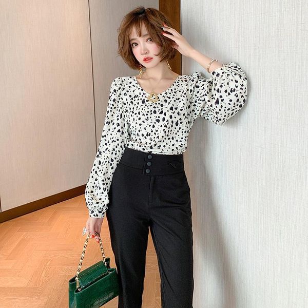 women's tracksuits fashion temperament round neck lantern sleeve back neckline lace leopard print 2021 early autumn, Gray
women's tracksuits fashion temperament round neck lantern sleeve back neckline lace leopard print 2021 early autumn, Gray