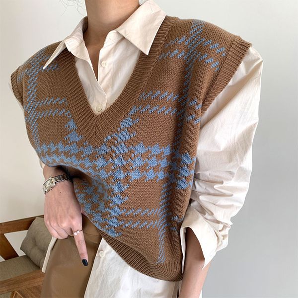 spring new 2021 women casual loose v-neck patchwork plaid loose minimalist sleeveless knitted pullover vest coat 8d963, Black;brown
spring new 2021 women casual loose v-neck patchwork plaid loose minimalist sleeveless knitted pullover vest coat 8d963, Black;brown
