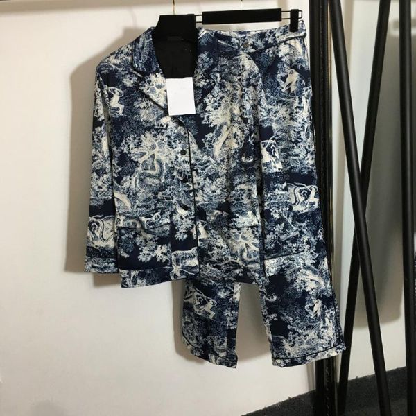 women's two piece pants autumn fashion leisure suit print shirts+wide-leg 2piece set b481, White
women's two piece pants autumn fashion leisure suit print shirts+wide-leg 2piece set b481, White