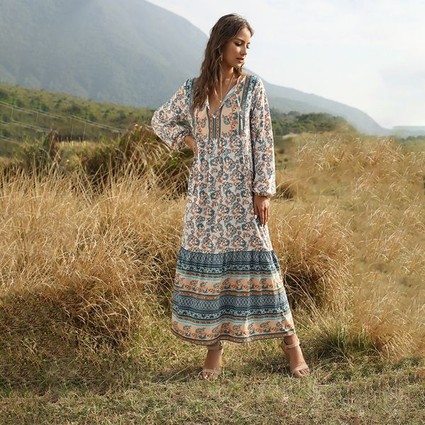 ladies elegant summer long bohemian print women 2021 new full sleeve v-neck ankle length 02tr, Black;gray
ladies elegant summer long bohemian print women 2021 new full sleeve v-neck ankle length 02tr, Black;gray