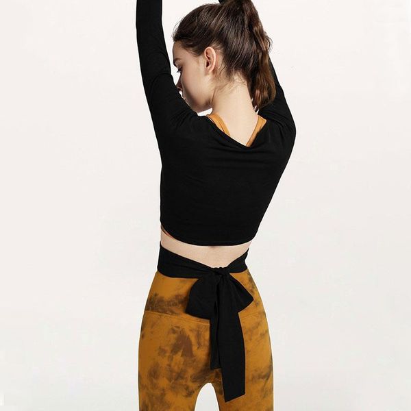 yoga outfit 2021 sports crop women shirt long sleeve fitness hole running workout breathable active wear gym pullover
yoga outfit 2021 sports crop women shirt long sleeve fitness hole running workout breathable active wear gym pullover