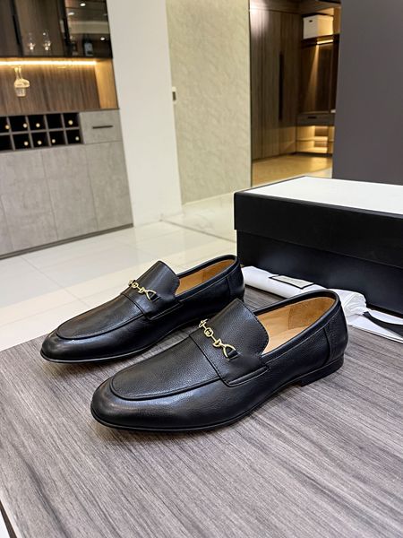 2022 new beautiful mens designer genuine leather luxury loafers shoes ~ new mens designer shoes loafers eu size 39-44, Red;white
2022 new beautiful mens designer genuine leather luxury loafers shoes ~ new mens designer shoes loafers eu size 39-44, Red;white