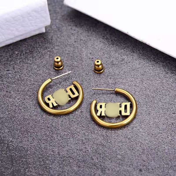 fine accessories 21 new letter earrings seiko bronze, Silver
fine accessories 21 new letter earrings seiko bronze, Silver
