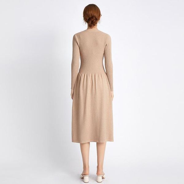 casual dresses sweater dress women 2021 fashion autumn winter v neck loose pleated buttons pattern ladies long knitted plus size, Black;gray
casual dresses sweater dress women 2021 fashion autumn winter v neck loose pleated buttons pattern ladies long knitted plus size, Black;gray