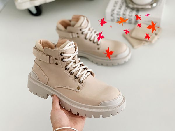 designer boots classic leather thick-soled desert martinboot winter ladies high heels chirstmas halloween easter day shoelace box womens des, Black
designer boots classic leather thick-soled desert martinboot winter ladies high heels chirstmas halloween easter day shoelace box womens des, Black