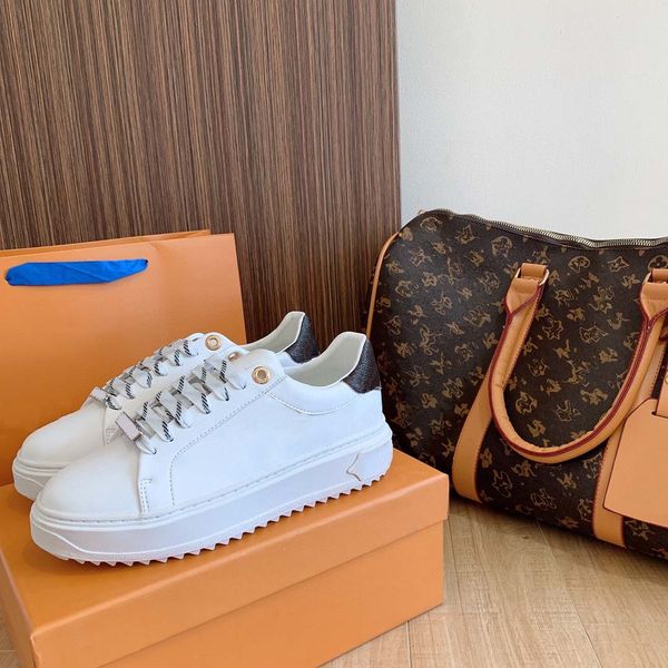 2022 desinger sneakers brand sneakers designer trainers women casual shoes real leather gold ace slides triple slippers sandals boots 30, Black
2022 desinger sneakers brand sneakers designer trainers women casual shoes real leather gold ace slides triple slippers sandals boots 30, Black