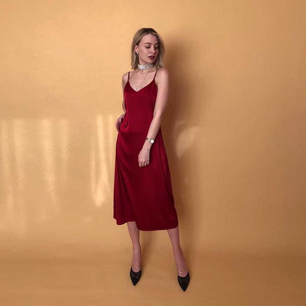 v neck spaghetti strap stain dress women backless party dress spring summer elegant fashion solid streetwear midi dress 210715, Black;gray
v neck spaghetti strap stain dress women backless party dress spring summer elegant fashion solid streetwear midi dress 210715, Black;gray
