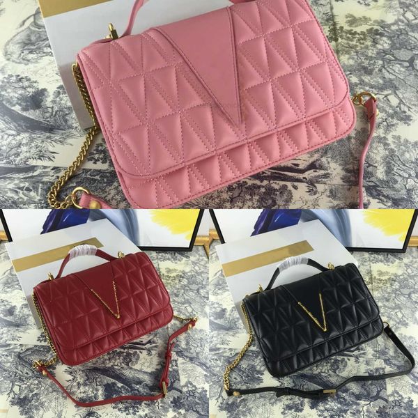 quality totes women fashion retro handbag gold high one shoulder oblique chain crossbody luxury brand v-shaped leather bags ladies gift
quality totes women fashion retro handbag gold high one shoulder oblique chain crossbody luxury brand v-shaped leather bags ladies gift