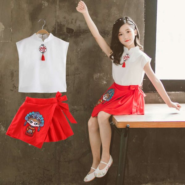 girls' summer suit 2021 new casual short sleeve skirt two piece set of chinese children's foreign tang style t-shirt fashion, White
girls' summer suit 2021 new casual short sleeve skirt two piece set of chinese children's foreign tang style t-shirt fashion, White