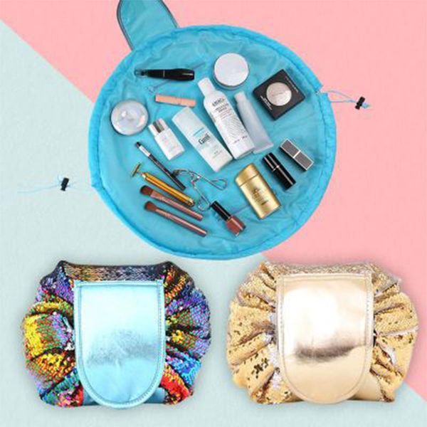 selling fish scale sequins cosmetic storage bag fashion women's drawstring makeup bag with external pocket shiny purse
selling fish scale sequins cosmetic storage bag fashion women's drawstring makeup bag with external pocket shiny purse