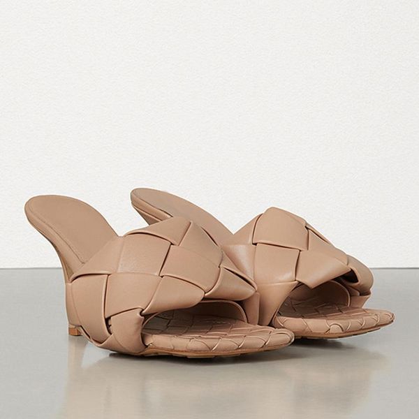 summer women sandals weave open toe high-heeled shoes women thin heel square toe high heels sandalias mujer2021 zapatos de mujer, Black
summer women sandals weave open toe high-heeled shoes women thin heel square toe high heels sandalias mujer2021 zapatos de mujer, Black