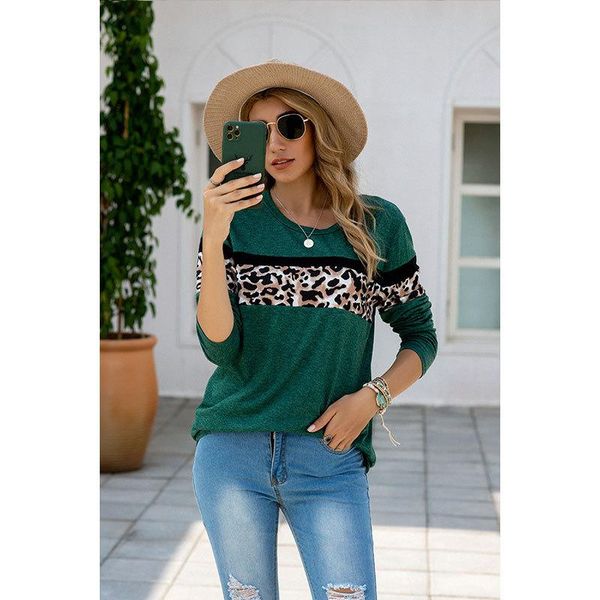 women's t-shirt 2021 autumn and winter long-sleeved stitching leopard print top, White
women's t-shirt 2021 autumn and winter long-sleeved stitching leopard print top, White