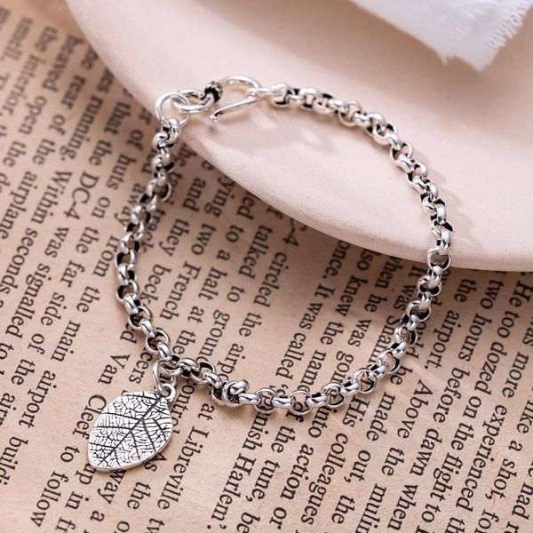 charm bracelets rinhoo silver color vintage leaf pendant thai adjustable bracelet for women men wholesale, Golden;silver
charm bracelets rinhoo silver color vintage leaf pendant thai adjustable bracelet for women men wholesale, Golden;silver