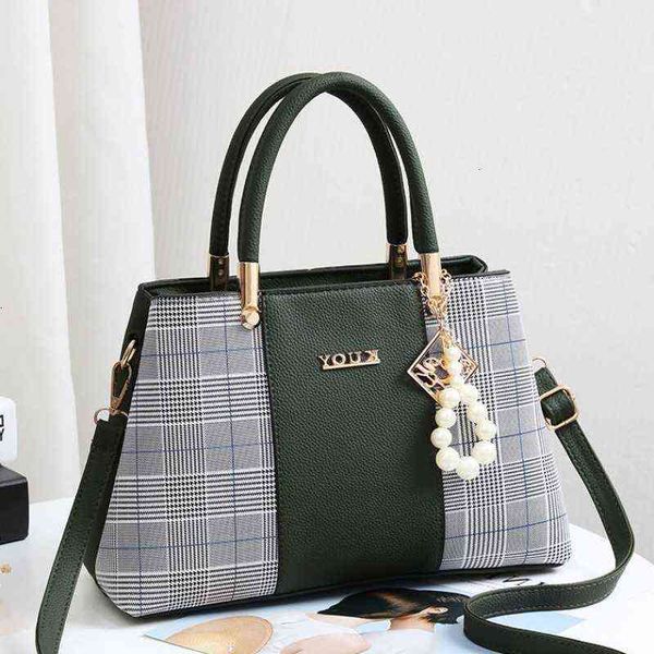 hbp non- casual and versatile handbag korean bag large capacity women's messenger sport.0018 28sz
hbp non- casual and versatile handbag korean bag large capacity women's messenger sport.0018 28sz