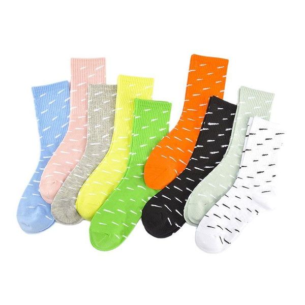 men's socks autumn and winter cotton color student long tube basketball sports breathable, Black
men's socks autumn and winter cotton color student long tube basketball sports breathable, Black