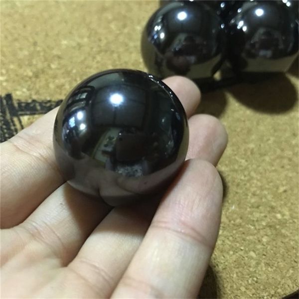 singing snake gall is polished and polished. the old man holds a solid massage health care ball magnetic bead
singing snake gall is polished and polished. the old man holds a solid massage health care ball magnetic bead
