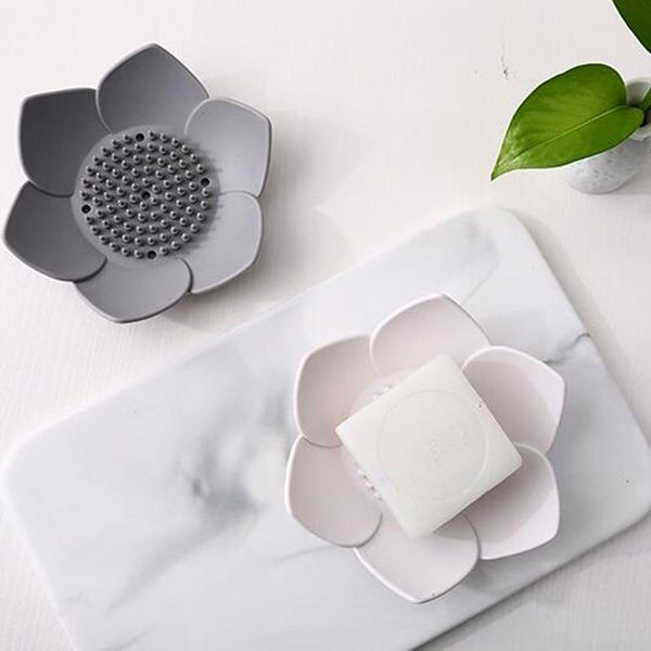 1pc silicone box draining soap dish soap box plate lotus shape holder portable dishes bathroom accessories
1pc silicone box draining soap dish soap box plate lotus shape holder portable dishes bathroom accessories