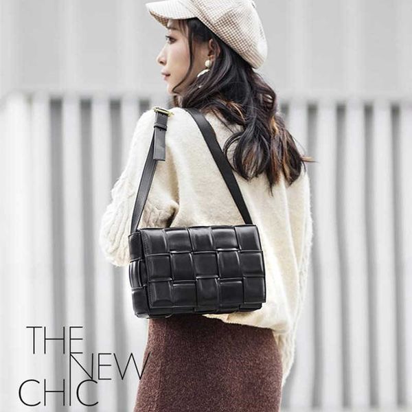 designer luxury bag graffiti messenger cross body fashion bags ladies flower pattern fresh shoulder hand sweet cute real square crossbody wo
designer luxury bag graffiti messenger cross body fashion bags ladies flower pattern fresh shoulder hand sweet cute real square crossbody wo