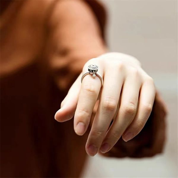 hbp fashion six word truth ring can rotate the wheel ritual national style jewelry, Silver
hbp fashion six word truth ring can rotate the wheel ritual national style jewelry, Silver