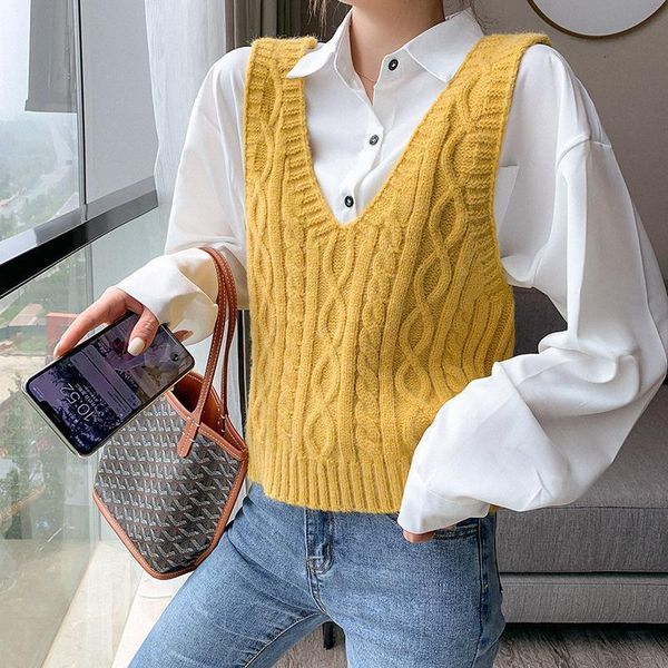 female korean spring short torsion with tightly knit v-knit cleavage vest y588 xz58, White;black
female korean spring short torsion with tightly knit v-knit cleavage vest y588 xz58, White;black