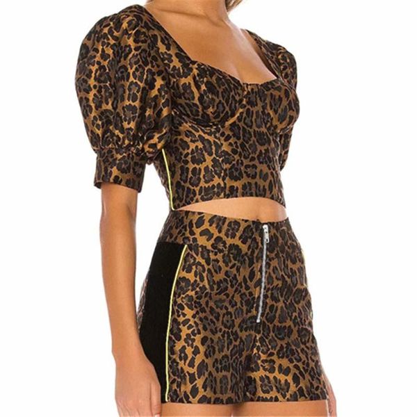 two piece dress 2021 arrival spring summer short puff sleeve square collar brown leopard shorts set women outfit, White
two piece dress 2021 arrival spring summer short puff sleeve square collar brown leopard shorts set women outfit, White