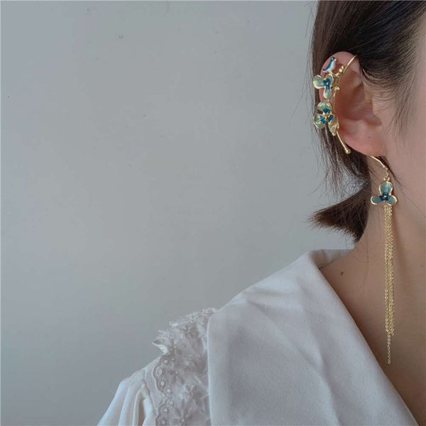 hbp xiandiyou flower xianqi forest temperament antique earrings asymmetric earbone clip integrated fashion, Silver
hbp xiandiyou flower xianqi forest temperament antique earrings asymmetric earbone clip integrated fashion, Silver