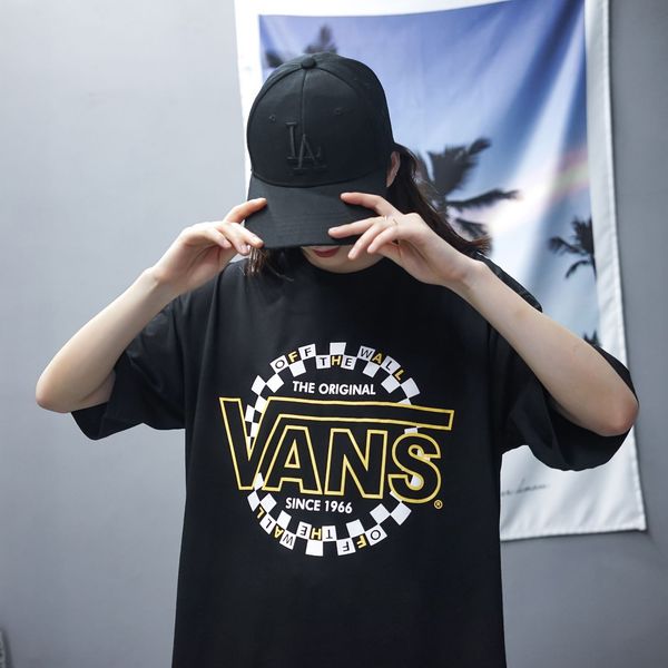 fashion t shirt 21ss summer brand va * s chessboard circle printed letter street hip hop couple short sleeve, White;black
fashion t shirt 21ss summer brand va * s chessboard circle printed letter street hip hop couple short sleeve, White;black