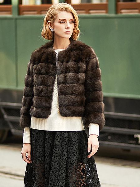 women's fur & faux ur natural real coat 2021 fashion female winter outerwear warm women sable color cropped o-neck, Black
women's fur & faux ur natural real coat 2021 fashion female winter outerwear warm women sable color cropped o-neck, Black