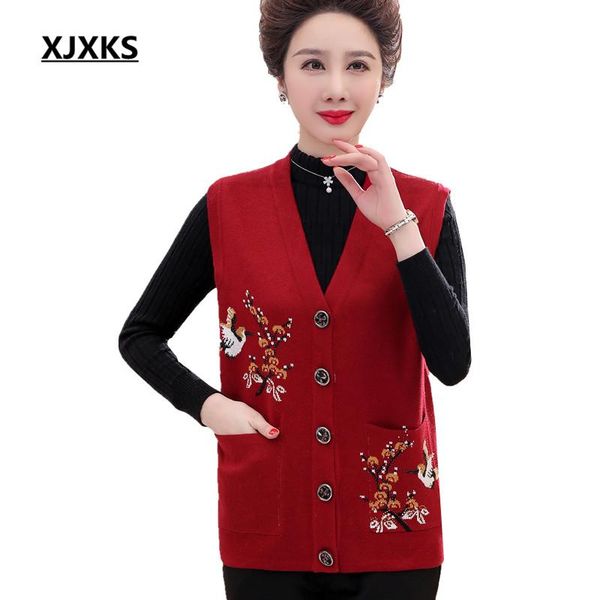 women's vests xjxks fashion printed diamond women sweater cardigan vest 2021 autumn winter cashmere knitted sleeveless, Black;white
women's vests xjxks fashion printed diamond women sweater cardigan vest 2021 autumn winter cashmere knitted sleeveless, Black;white