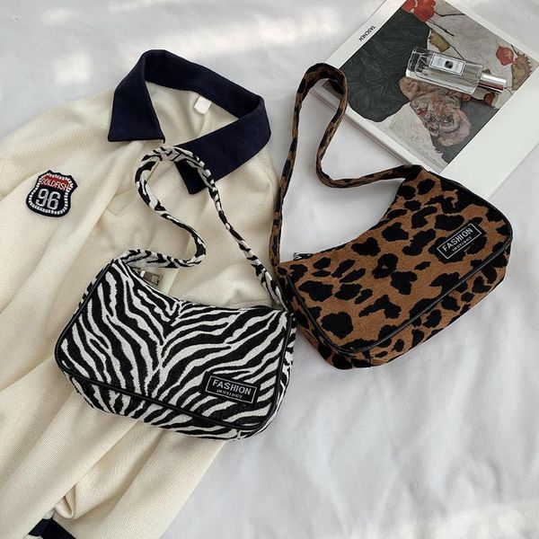cross body vintage leopard zebra pattern underarm shoulder bags women canvas casual street travel handbags totes clutches purse
cross body vintage leopard zebra pattern underarm shoulder bags women canvas casual street travel handbags totes clutches purse