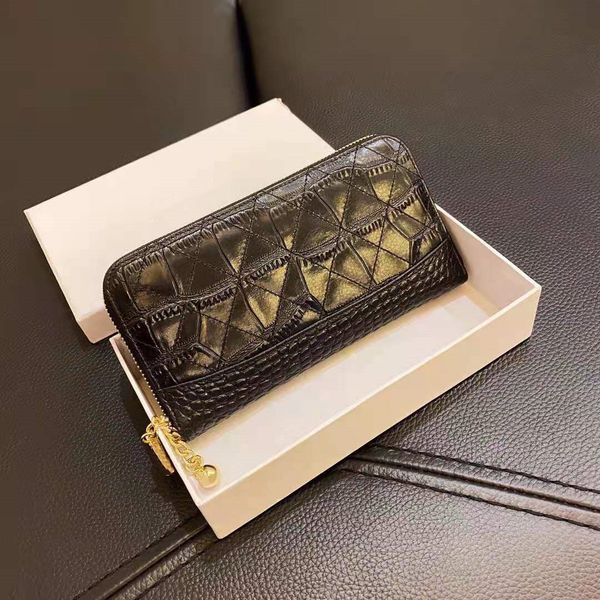 fashion luxurys designer cowhide zipper classic cluth handbag wallet for women cell phone bag gift card holders purse with box, Red;black
fashion luxurys designer cowhide zipper classic cluth handbag wallet for women cell phone bag gift card holders purse with box, Red;black