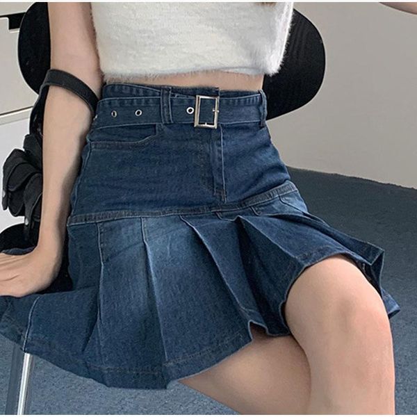 skirts y2k low rise mini pleated summer street indie aesthetic wrap belt a-line skort women korean fashion ruffles short skirt, Black
skirts y2k low rise mini pleated summer street indie aesthetic wrap belt a-line skort women korean fashion ruffles short skirt, Black