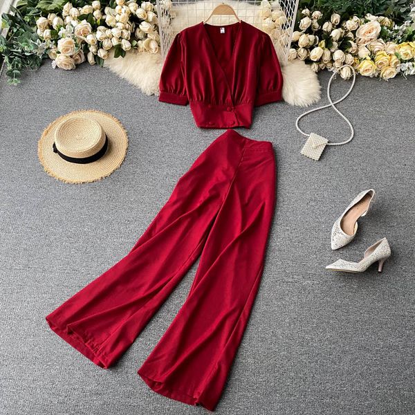 vintage women 2pcs set autumn v-neck short sleeve and wide leg high waist pants female green/yellow/red suit fashion, Black;gray
vintage women 2pcs set autumn v-neck short sleeve and wide leg high waist pants female green/yellow/red suit fashion, Black;gray