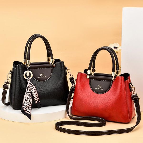 cross body 2021 women's bag summer fashion portable foreign style versatile net red tide one shoulder messenger texture
cross body 2021 women's bag summer fashion portable foreign style versatile net red tide one shoulder messenger texture