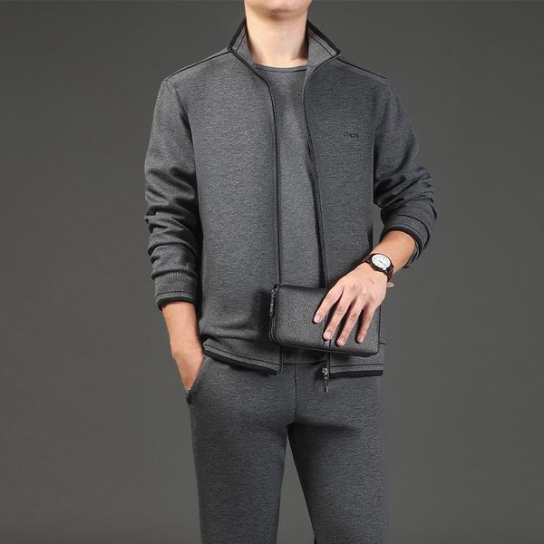 men's jackets qiu dong with brand middle-aged and old father put cotton cardigan plus-size three-piece suit sportswear man, Black;brown
men's jackets qiu dong with brand middle-aged and old father put cotton cardigan plus-size three-piece suit sportswear man, Black;brown