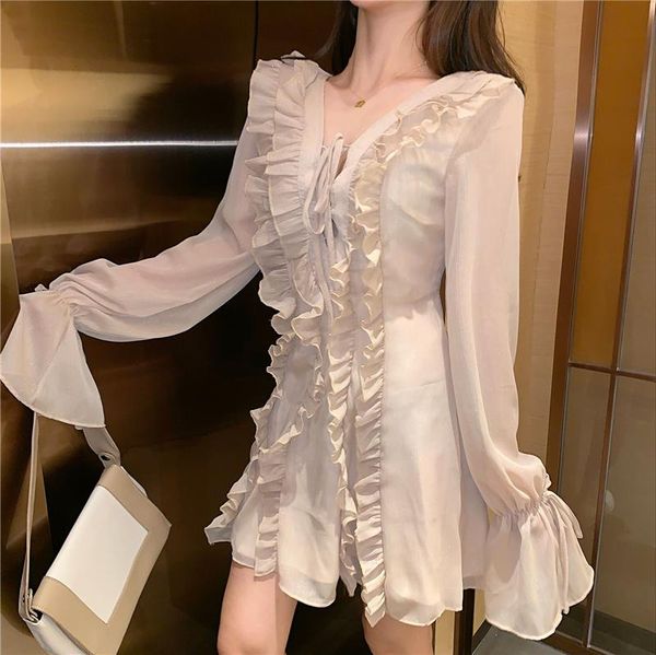 casual dresses 2021 moda feminina women's clothing empire v-neck spring a-line flare sleeve patchwork ruffles vintage style dress, Black;gray
casual dresses 2021 moda feminina women's clothing empire v-neck spring a-line flare sleeve patchwork ruffles vintage style dress, Black;gray