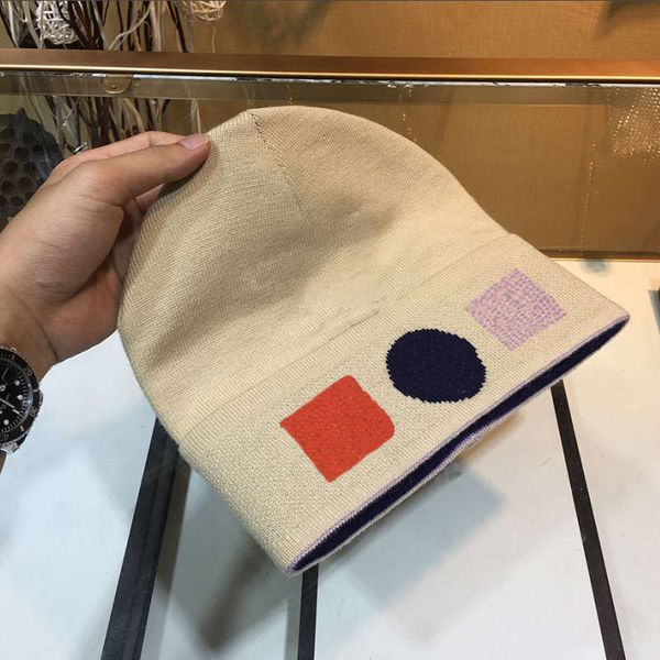 21ss skull caps beanies letter embroidered wool cap women and men warm knitted hats elastic autumn and winter, Blue;gray
21ss skull caps beanies letter embroidered wool cap women and men warm knitted hats elastic autumn and winter, Blue;gray