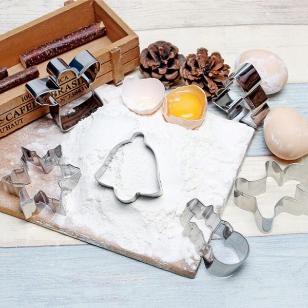 baking moulds 6pcs/set christmas cookie cutter santa claus cake biscuit mould 3d stainless steel mold fondant party tools
baking moulds 6pcs/set christmas cookie cutter santa claus cake biscuit mould 3d stainless steel mold fondant party tools