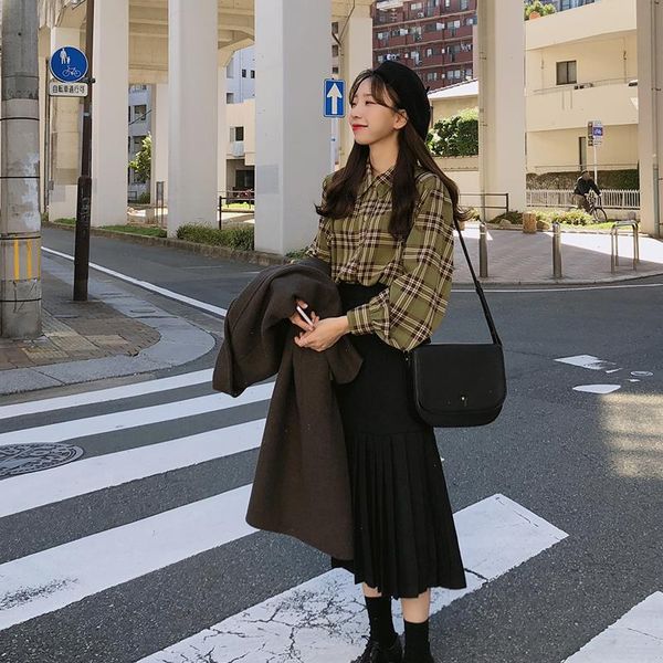 plaid women skirts thick black new autumn spring plus size knee length skirt female vintage suede skirts jupe faldas mujer
plaid women skirts thick black new autumn spring plus size knee length skirt female vintage suede skirts jupe faldas mujer