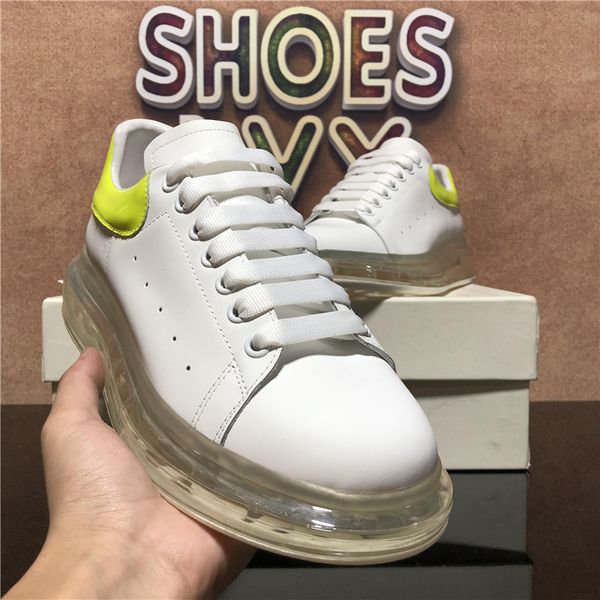 men women designers shoes 3m reflective sneakers fashion genuine leather velet outdoor platform casual shoe with box, Black 
men women designers shoes 3m reflective sneakers fashion genuine leather velet outdoor platform casual shoe with box, Black