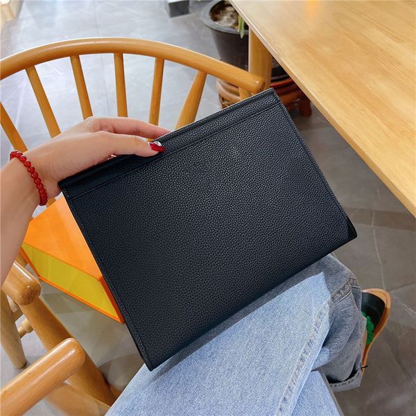 2021 black litchi leather bag men's famous designer handbag 25cm zipper rectangular pocket with internal card holder women's trave
2021 black litchi leather bag men's famous designer handbag 25cm zipper rectangular pocket with internal card holder women's trave