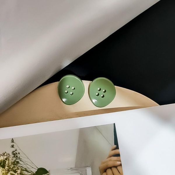 stud korea style simple retro green button earrings for women girl fashion jewelry accessories, Golden;silver
stud korea style simple retro green button earrings for women girl fashion jewelry accessories, Golden;silver