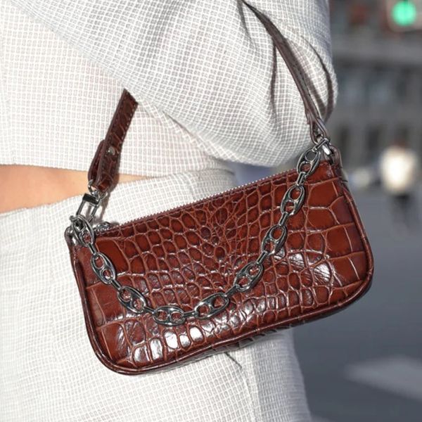 2021 new spring summer crocodile underarm bag single shoulder handbag chain lady lizard cowhide french stick bag
2021 new spring summer crocodile underarm bag single shoulder handbag chain lady lizard cowhide french stick bag