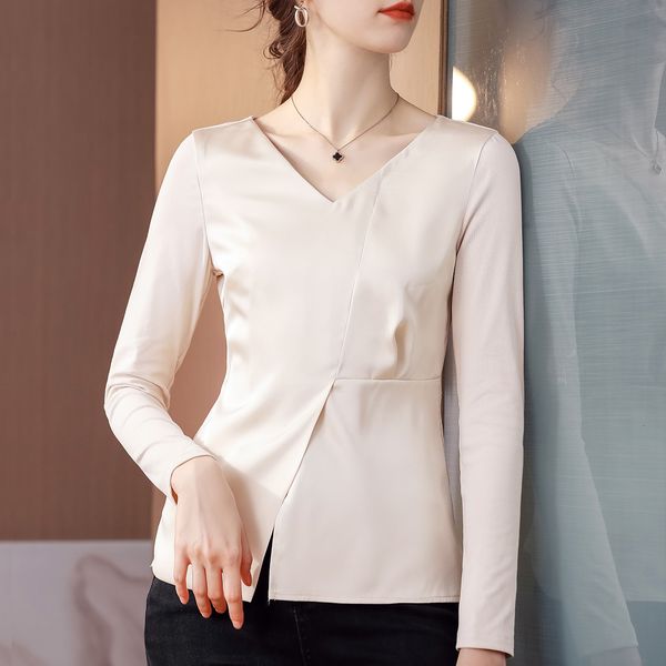 women's t-shirt mercerized cotton shirt with a fork, women's t-shirt with a v-neck for fall, long sleeve, korean fashion, 2021 604, White
women's t-shirt mercerized cotton shirt with a fork, women's t-shirt with a v-neck for fall, long sleeve, korean fashion, 2021 604, White