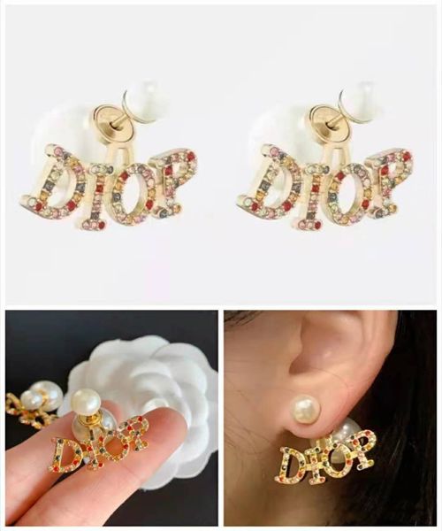 70% off luxury jewelry dijia new letter inlaid with color zircon 925 silver needle size pearl fashion girl classic earrings, Golden
70% off luxury jewelry dijia new letter inlaid with color zircon 925 silver needle size pearl fashion girl classic earrings, Golden