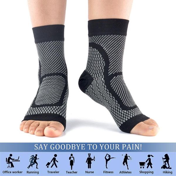 1 pair ankle support compression socks elastic ankle bracefoot brace compression guard brace sock for sports pain relief, Black
1 pair ankle support compression socks elastic ankle bracefoot brace compression guard brace sock for sports pain relief, Black